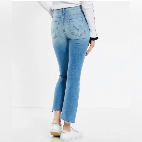 MOTHER Insider Crop Step Fray Jeans Shoot to thrill - Picture 2 of 10